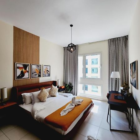 Lovely 1-Bedroom Apartment In The Heart Of Dubai Marina Exterior photo